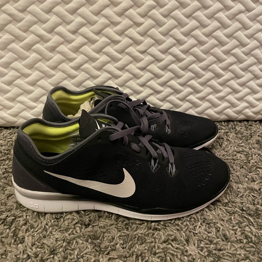 Nike Free TR Fit 5. Size 7.5